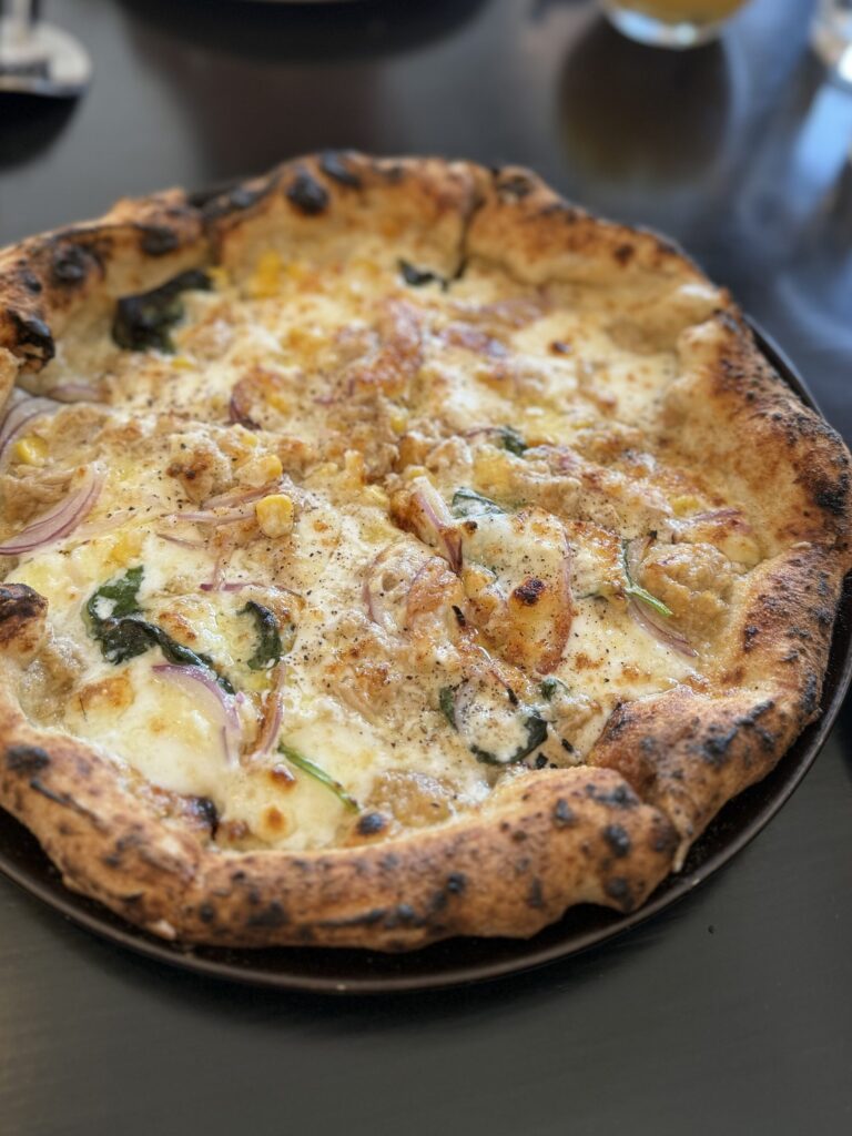 商品ラインナップ拡充のお知らせとピッツァ食べ初め